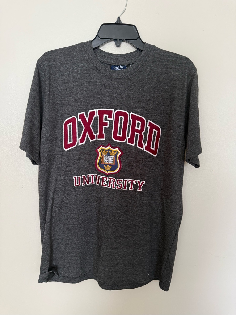 Oxford Charcoal Short Sleeve Logo Tee with Burgundy Crest